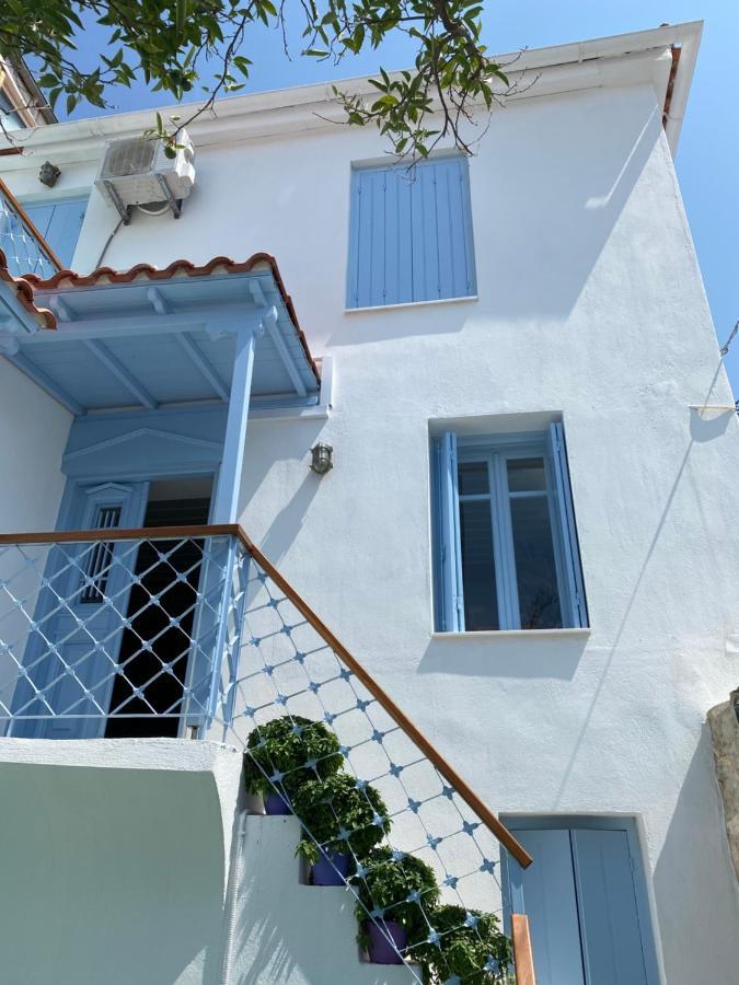 Beautiful Townhouse In Skiathos Exterior foto